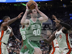 Pistons Celtics Basketball