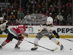 Bruins Blackhawks Hockey