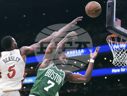 Pistons Celtics Basketball