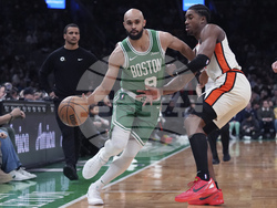 Pistons Celtics Basketball