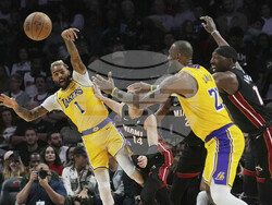 Lakers Heat Basketball