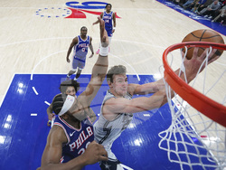 Magic 76ers Basketball