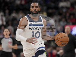 Timberwolves Clippers Basketball