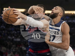 Timberwolves Clippers Basketball