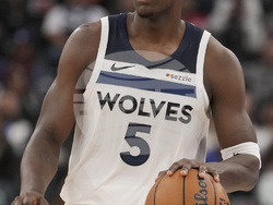 Timberwolves Clippers Basketball