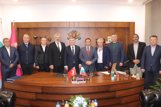 ОА Русе: Толга Оркун се срещна с представители на местната власт от област Русе