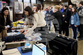 Варна - изложение „Ден на сини кариери“