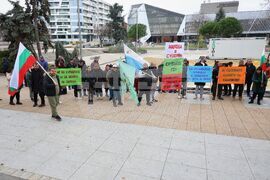 Бургас - изграждане на кариера в Каблешково - референдум - протест