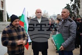Бургас - изграждане на кариера в Каблешково - референдум - протест