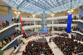 Бургаски свободен университет - церемония - випуск 2024