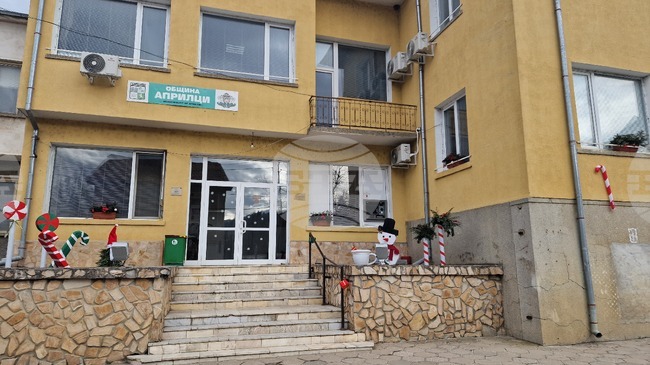 Общинският съвет в Априлци ще разгледа проект за реконструкция на път към бъдещ лифт