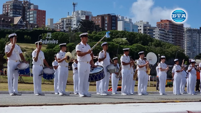 Bulgaria's RSV 421 Arrives in Mar del Plata