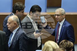 Народно събрание - първо заседание - избор на председател - балотаж