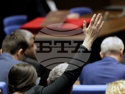 Народно събрание - първо заседание - избор на председател - балотаж