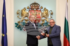 Президент - културни дейци - награждаване - Кирил Пецев