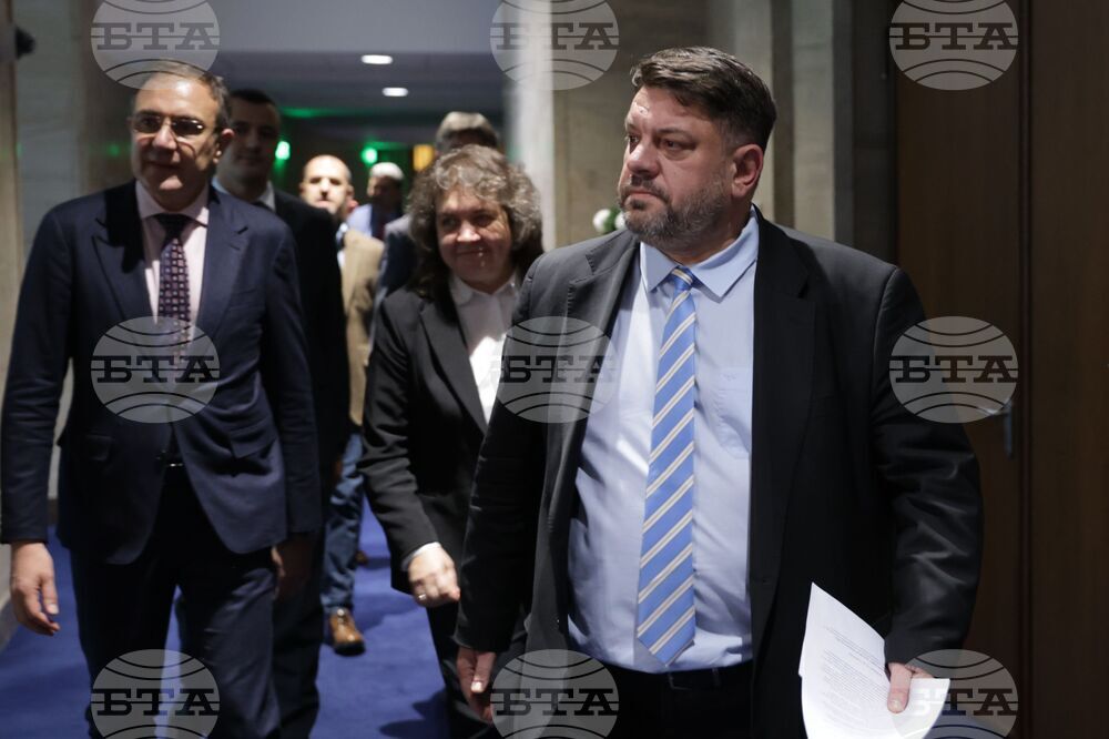 “БСП – Обединена левица” настоява в позиция за изплащане на коледни добавки за пенсионерите