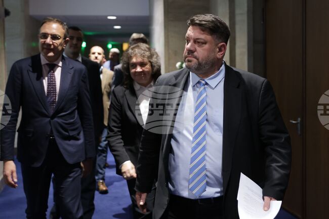 “БСП – Обединена левица” настоява в позиция за изплащане на коледни добавки за пенсионерите