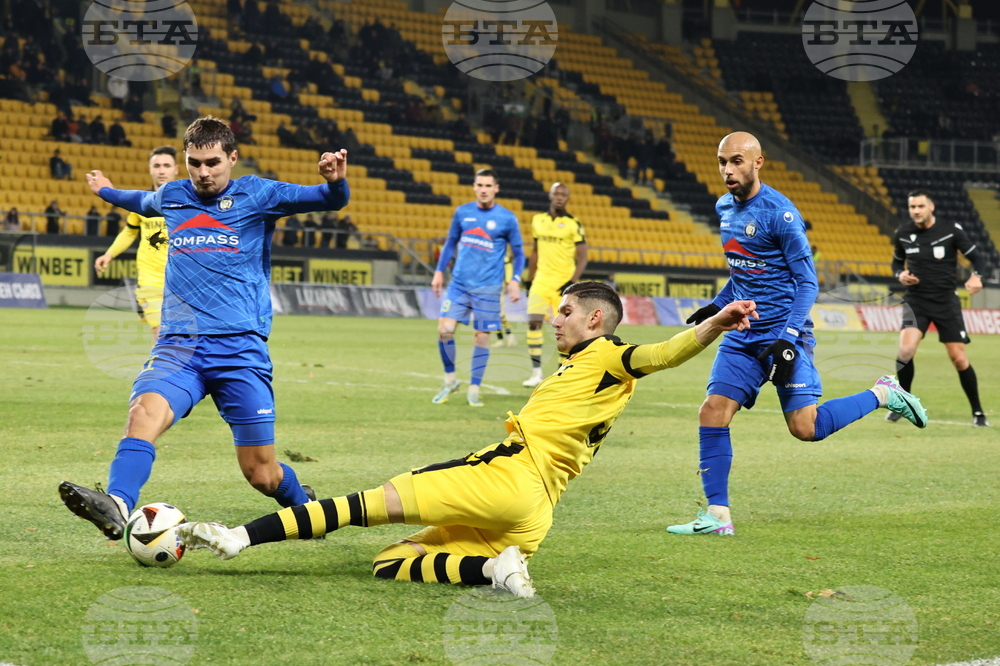 Пловдив - футбол - Ботев - Крумовград