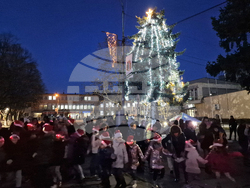 Кубрат - елха - светлини