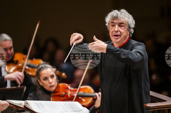 Диригентът Семьон Бичков ще бъде новият музикален директор на Парижката опера от 2028 година