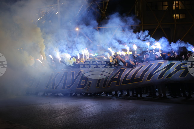 Пловдив - футбол - Ботев (Пловдив) - фенове - протест