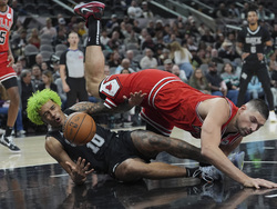 Bulls Spurs Basketball