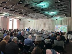 Снимка: Министерство на земеделието - Министърът на земеделието Явор Гечев откри национална среща на производители на плодове и зеленчуци в Пловдив. 