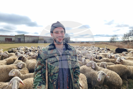 Село Зимница - Павел Илиев - животновъд