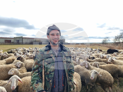 Село Зимница - Павел Илиев - животновъд