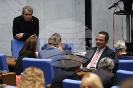 Парламент - първо заседание