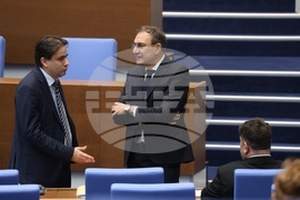 Парламент - първо заседание