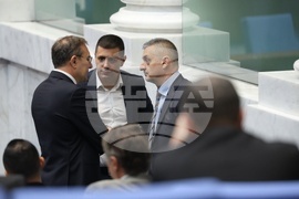 Парламент - първо заседание