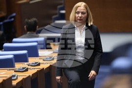 Парламент - първо заседание