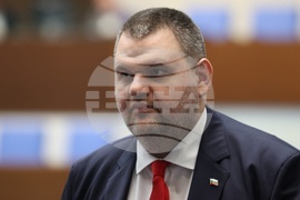 Парламент - първо заседание