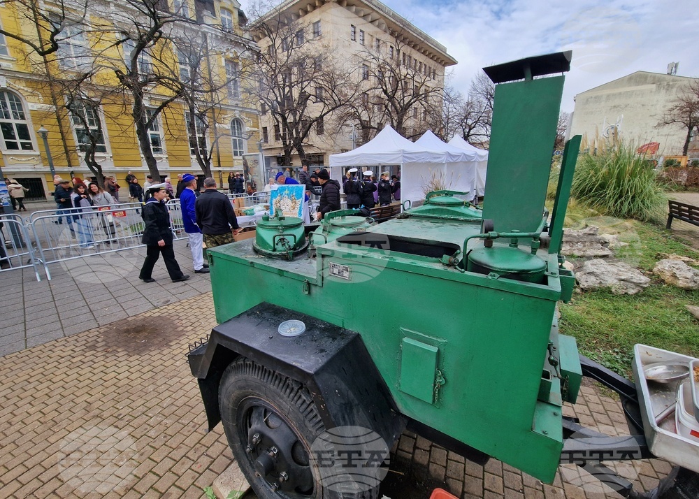Хиляди порции печена риба и курбан ще бъдат раздадени в Бургас на Никулден