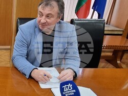 Шумен – кмет – брифинг – спортни зали- ремонти