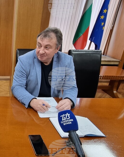 Министерството на младежта и спорта одобри ремонтите на залите "Арена Шумен" и "Младост", съобщи кметът проф. Христо Христов 