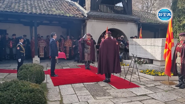 Официалната делегация на Република Северна Македония поднесе цветя на гроба на Гоце Делчев