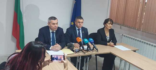 Министър Тахов: Стадото във Велинград остава, животните няма да се умъртвяват