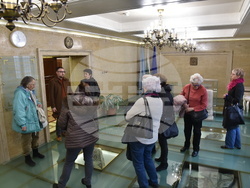 Снимка: Столична община - Стотици разгледаха изложбата Етюдите на София в сградата на Столичната община