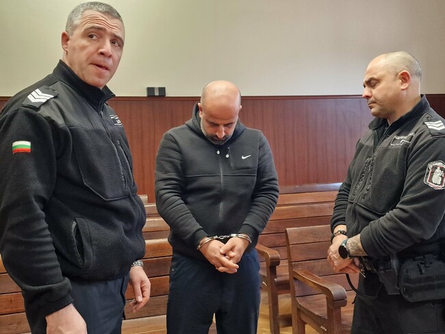 Съдът в Хасково остави в ареста турски гражданин, издирван с Европейска заповед за трафик на хора в Германия