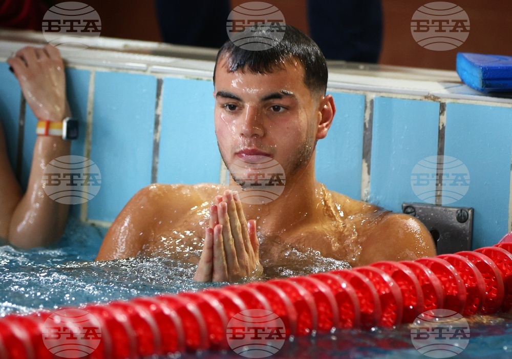 Плуване - открита тренировка - Петър Мицин