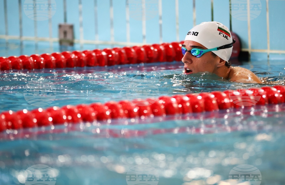 Плуване - открита тренировка - Максим Манолов