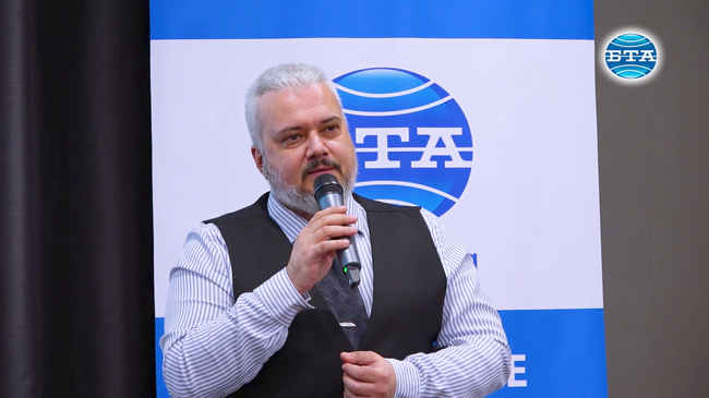 Новите професионални паралелки в Бургас се разкриват след анализ на икономическата среда и нуждите на бизнеса, каза заместник-кметът Михаил Ненов