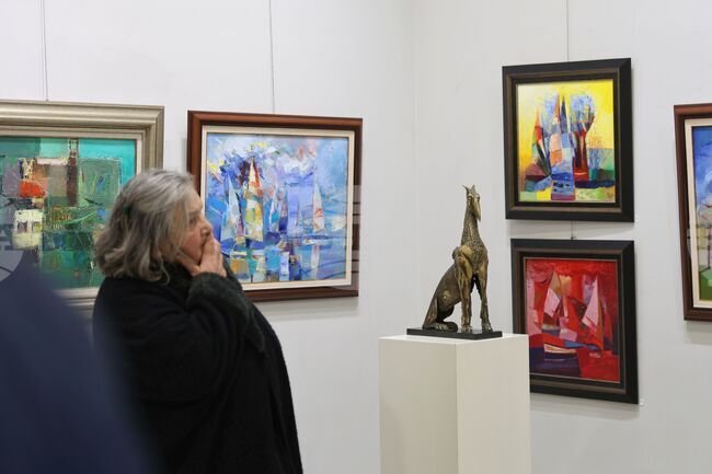 Бургас - Радостин Дамасков - изложба живопис и скулптура