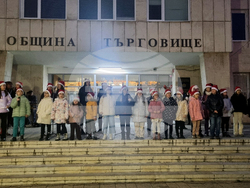 Търговище - коледна елха - светлини