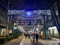 Търговище - коледна елха - светлини