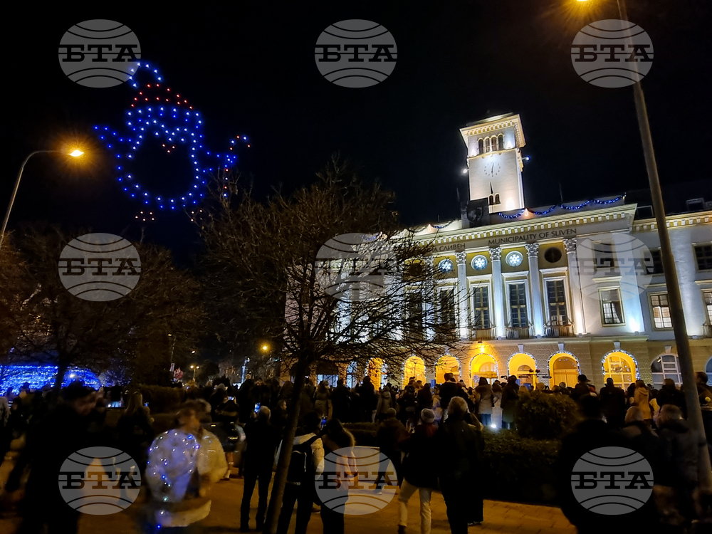 Сливен - коледна елха