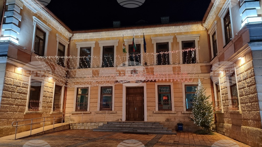 Добрич - празнични светлини