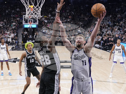 Kings Spurs Basketball